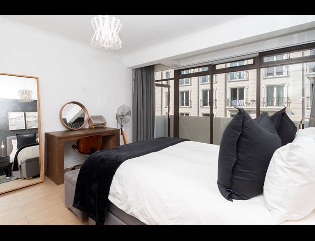 1 BEDROOM APARTMENT FOR SALE IN GREEN POINT